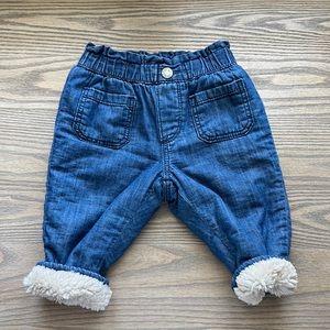 Gap baby girl bubble jean. Size 6-12m